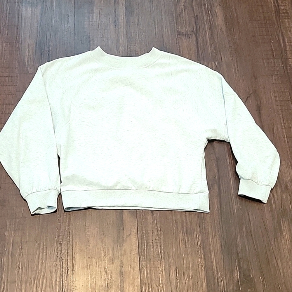 Gray sweatshirt size small